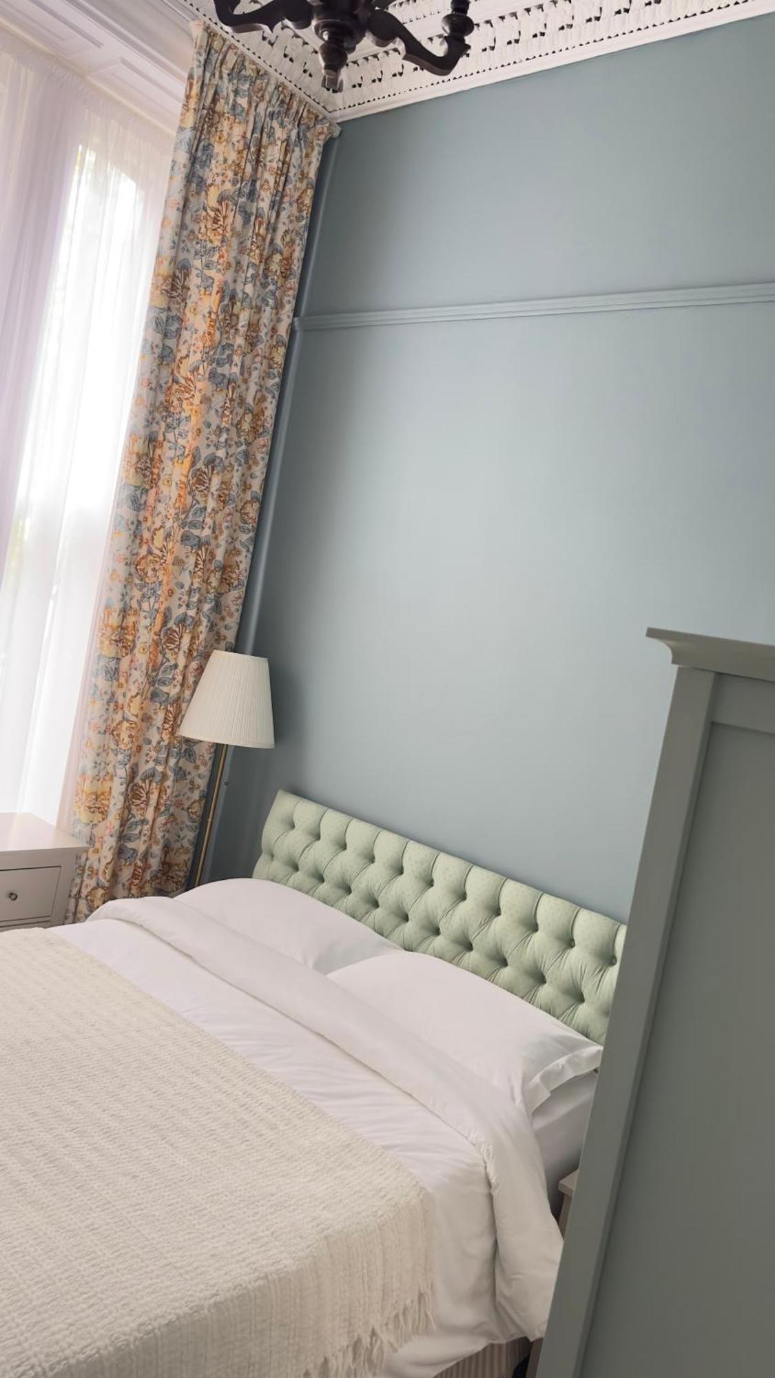 Georgian House Gasthuis 4*